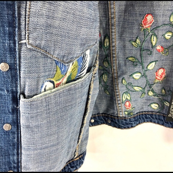 Blank NYC Wild Child Bird Embroider Denim Jacket S - Picture 8 of 15